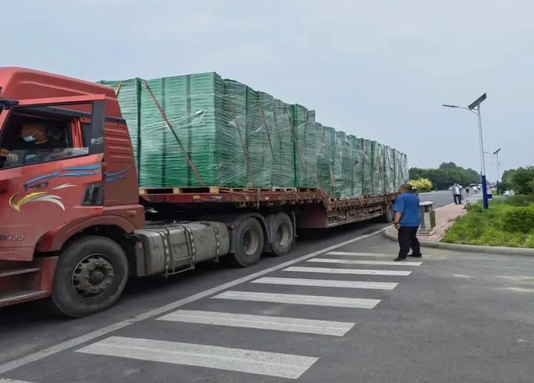 【產(chǎn)品紀(jì)實】中標(biāo)！投產(chǎn)！交付！風(fēng)帆折疊EU箱創(chuàng)訂單佳績